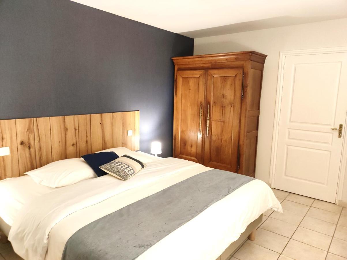 La Minoterie Bed & Breakfast Tessy-sur-Vire Exterior photo